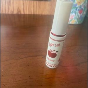 apple brand black mascara